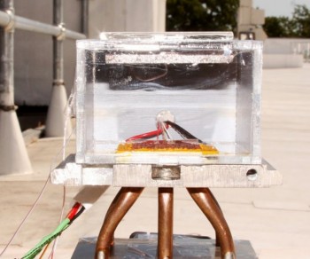Chế tạo thành công máy thu nước từ không khí