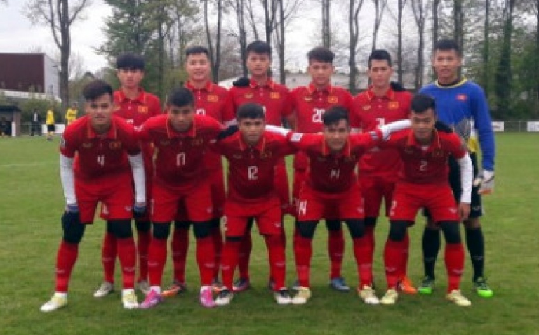 U20 Việt Nam thắng U19 Dusseldorf, khép lại chuyến tập huấn Đức