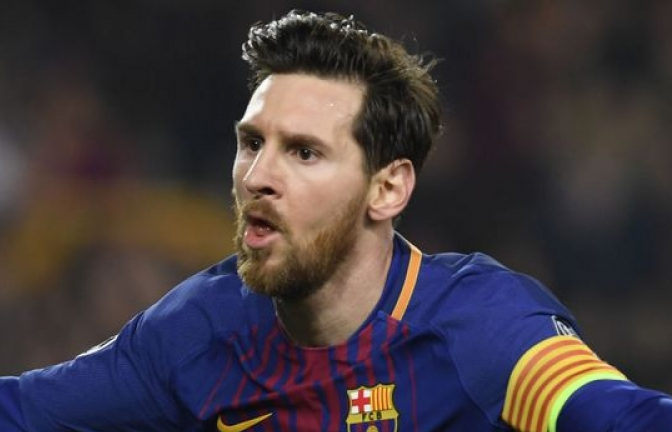 Lionel Messi - Thiên tài… đi bộ