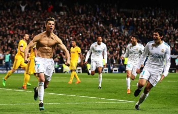Ronaldo cứu Real ở phút 90 + 7 trong trận cầu khó tin