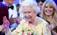 Nước Anh tưng bừng tổ chức sinh nhật thứ 92 của Nữ hoàng Elizabeth