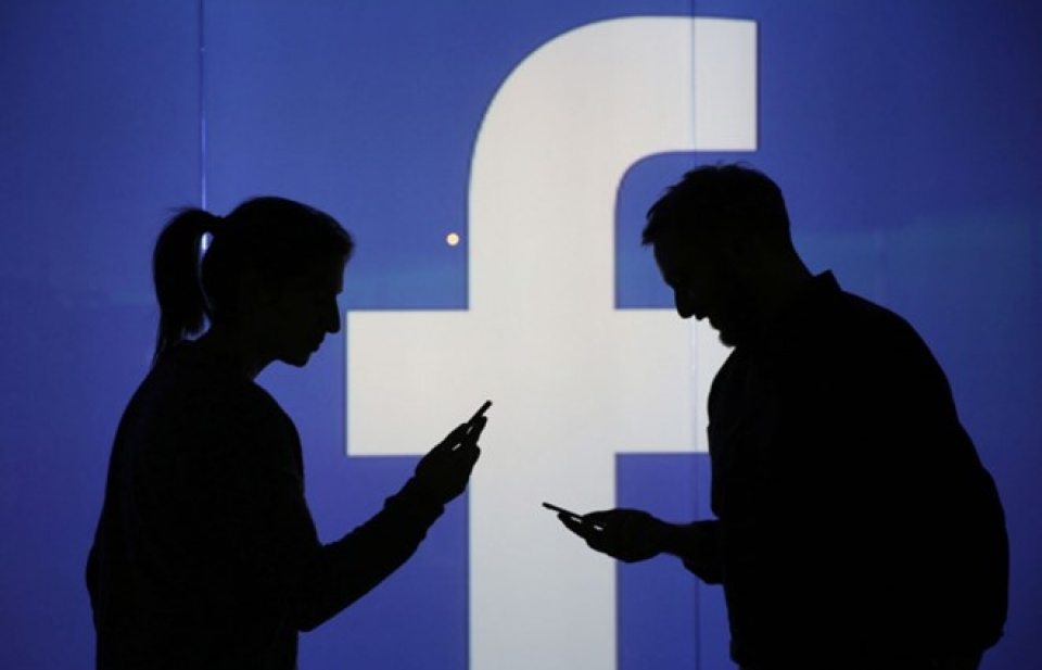 Nghị sỹ Đức cảnh báo về thế thống trị của mạng xã hội Facebook