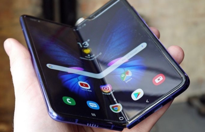 Samsung gặp sự cố màn hình ở sản phẩm "gây sốt" Galaxy Fold