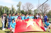 Đại sứ Việt Nam tại Hà Lan thăm động viên đội tuyển trẻ U15 PVF