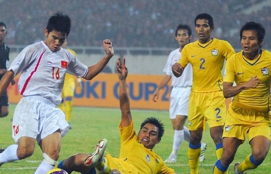 Cựu ngôi sao Thái Lan tiếc nuối khi tuyển Việt Nam vô địch AFF Cup 2008