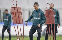 serie a noi buoc premier league tro lai vao 206
