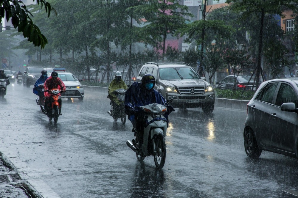 du bao thoi tiet 10 ngay toi 3125 bac bo ngay nang nong dem mua nam bo chieu va toi mua dong co kha nang xay ra loc set gio giat manh