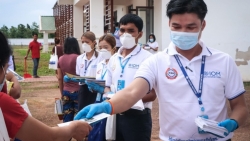 Dịch Covid-19: Ca cộng đồng tại Lào tăng, lịch trình di chuyển phức tạp; Campuchia bình luận về điều tra nguồn gốc virus
