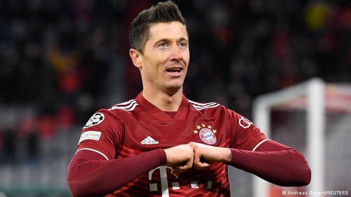 Chuyển nhượng cầu thủ: Lewandowski sẽ ở lại Bayern;