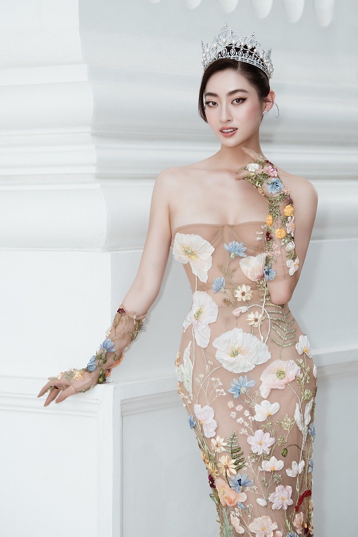 Miss World Vietnam 2022 : Dàn Hoa hậu Việt và Á hậu khoe sắc với váy dạ hội