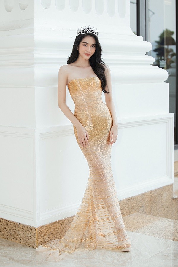 Miss World Vietnam 2022 : Dàn Hoa hậu Việt và Á hậu khoe sắc với váy dạ hội