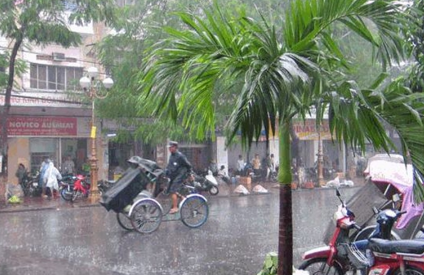 Chiều nay (15/5), miền Bắc có mưa dông, Hà Nội có nơi mưa rất to
