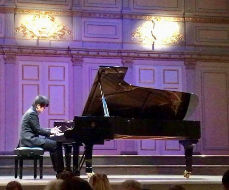 Thí sinh Việt Nam đoạt giải Nhất cuộc thi piano tại Thuỵ Điển