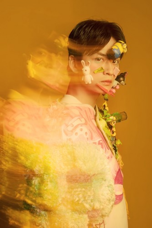 dien vien cuoc doi cua yen bat ngo xuat hien tren vogue italy