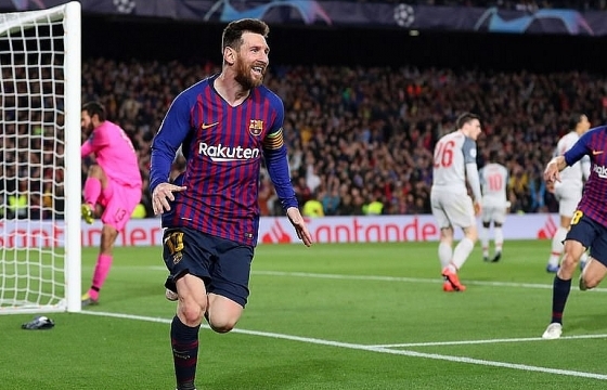 HLV Mourinho ngả mũ gọi “Messi là vị Chúa của bóng đá”