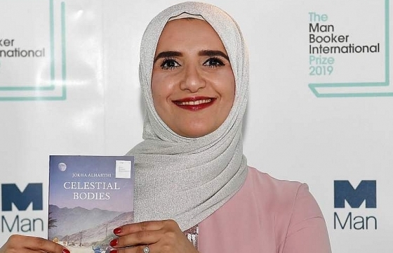 Lần đầu tiên một nhà văn người Arab được trao Giải văn học Man Booker Quốc tế