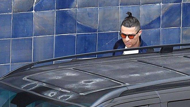 Ronaldo cách ly tại Italy, sau 3 lần không được cấp phép bay