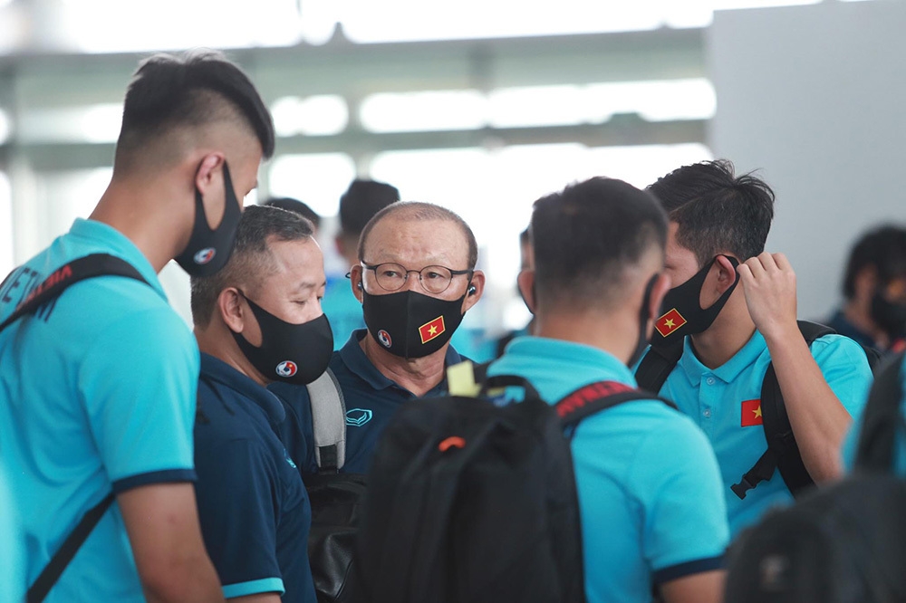 Vòng loại World Cup 2022: Đội tuyển Việt Nam lên đường sang UAE