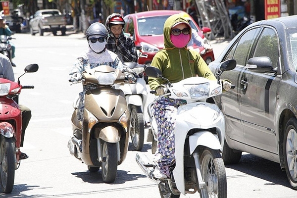 Dự báo thời tiết Hà Nội Từ ngày mai (29/5), có nắng nóng với nhiệt độ cao nhất phổ biến 35-37 độ, có nơi nắng nóng gay gắt trên 38 độ. (Nguồn: Vietnamnet)