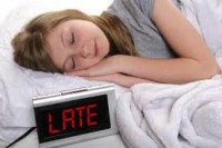 Thức khuya và dậy muộn vào cuối tuần hại sức khoẻ thế nào?