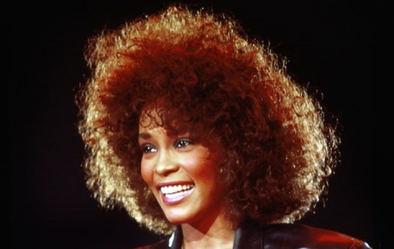 Trình làng bộ phim tài liệu về diva bạc mệnh Whitney Houston