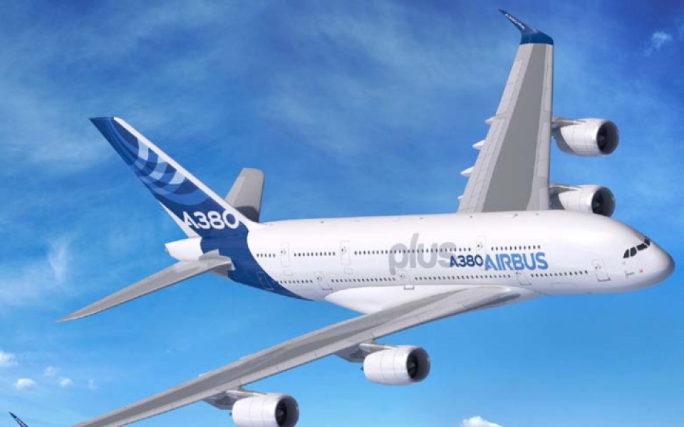 airbus a380 plus may bay lon nhat the gioi
