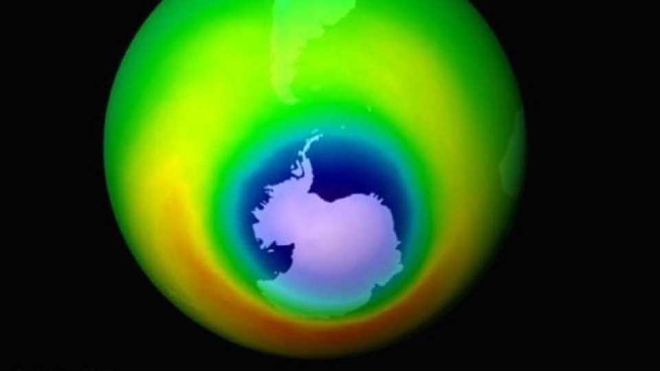 Tầng ozone bảo vệ Trái Đất đối mặt với mối đe dọa mới