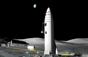 Tập đoàn SpaceX hoãn kế hoạch đưa du khách lên Mặt trăng