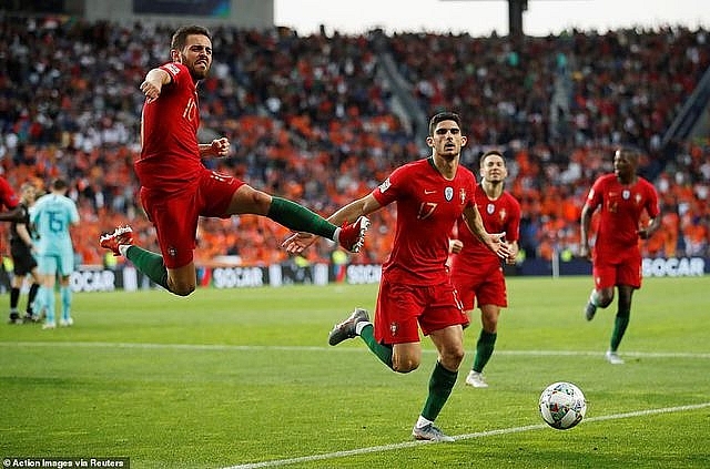 loi the san nha bo dao nha danh bai ha lan vo dich uefa nations league