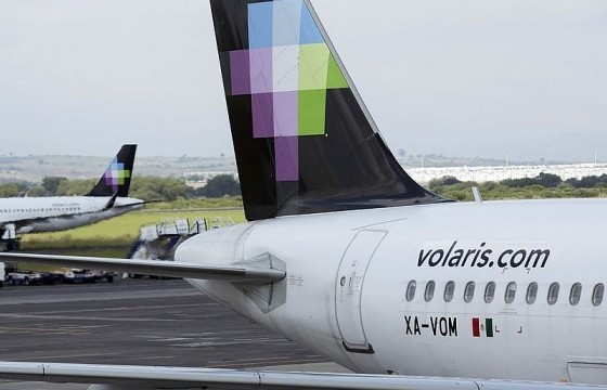 Hãng hàng không Mexico áp dụng giá vé 1 USD cho người nhập cư bất hợp pháp hồi hương