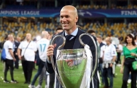 Top 10 HLV xuất sắc nhất Champions League: Van Gaal xếp trên Sir Alex