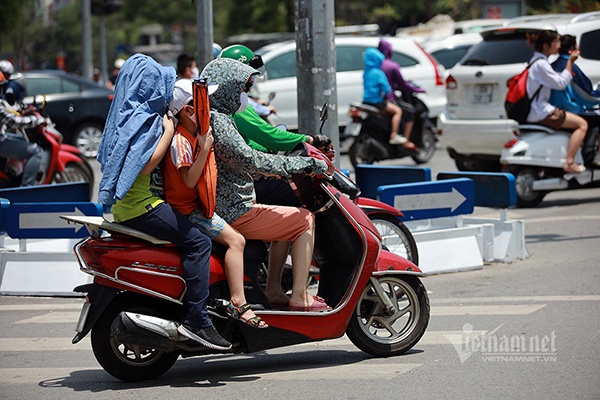 du bao thoi tiet 126 mien bac ngay nang nong chieu toi mua vai noi co ap thap nhiet doi gan bien dong