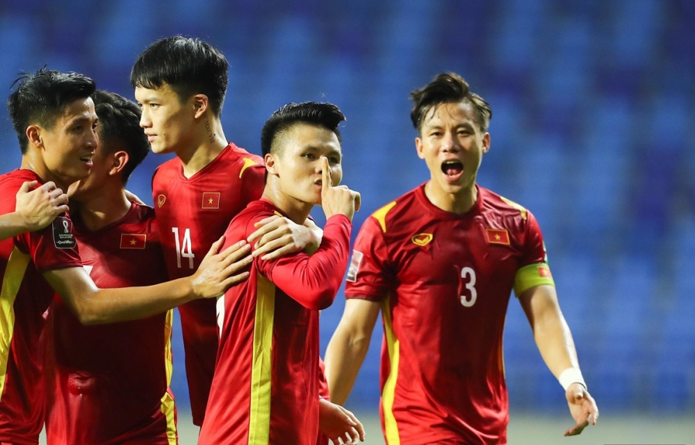 Phương án giúp HLV Park Hang Seo tìm cầu thủ thay Quang Hải trong trận đội tuyển Việt Nam gặp Malaysia