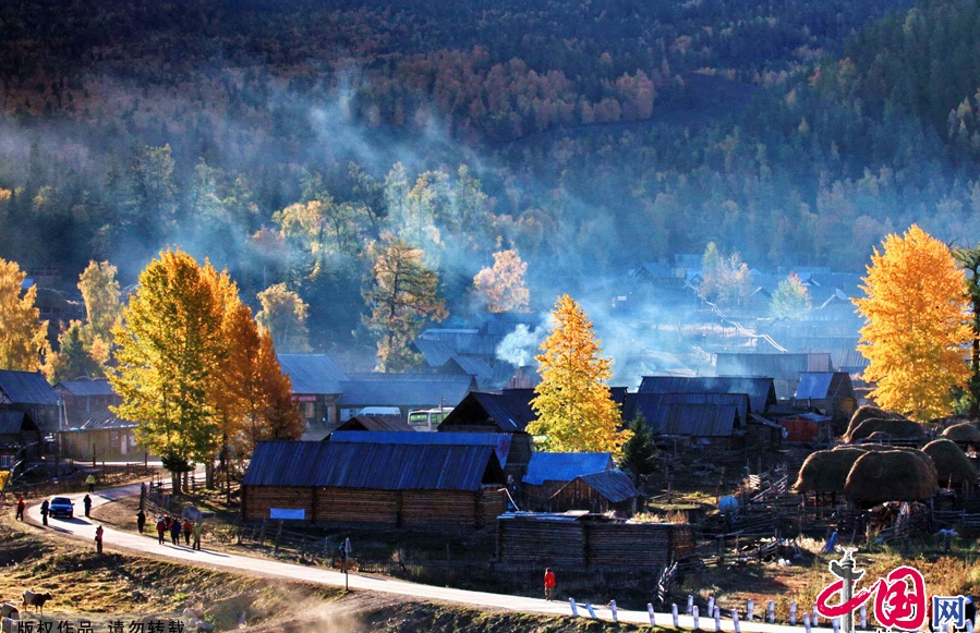 Ngắm cảnh bốn mùa ở ngôi làng đẹp nhất Trung Quốc