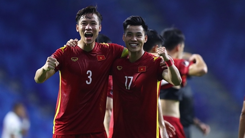 Trận Việt Nam vs UAE: FIFA chúc chiến binh sao vàng đầu bảng, chuyên gia thừa nhận thế khó của đội bóng Tây Á