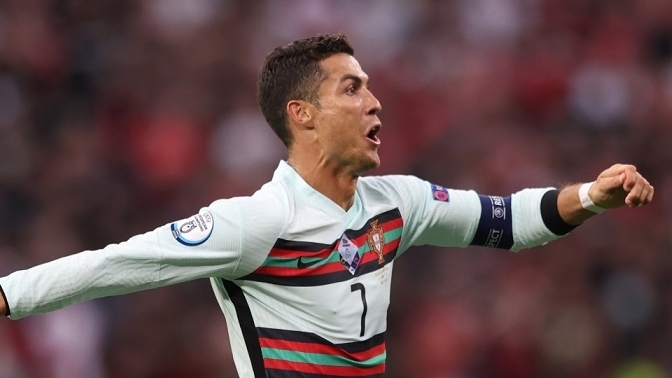 EURO 2020: Một mình Ronaldo thì không thể thắng nổi trận nào