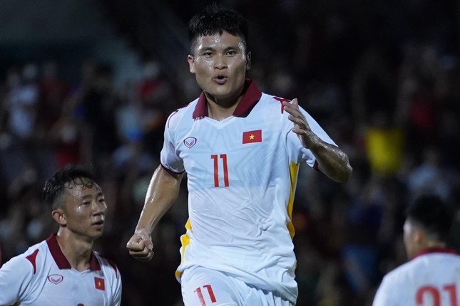 Việt Nam vs Afghanistan (2-0): Cú đúp bàn thắng của Tuấn Hải