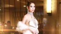 Khi ca sĩ Lâm Khánh Chi diện mẫu váy đầm giống các hoa hậu Việt