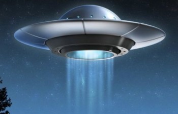 Người ngoài hành tinh gửi tín hiệu bí ẩn đến Trái Đất?