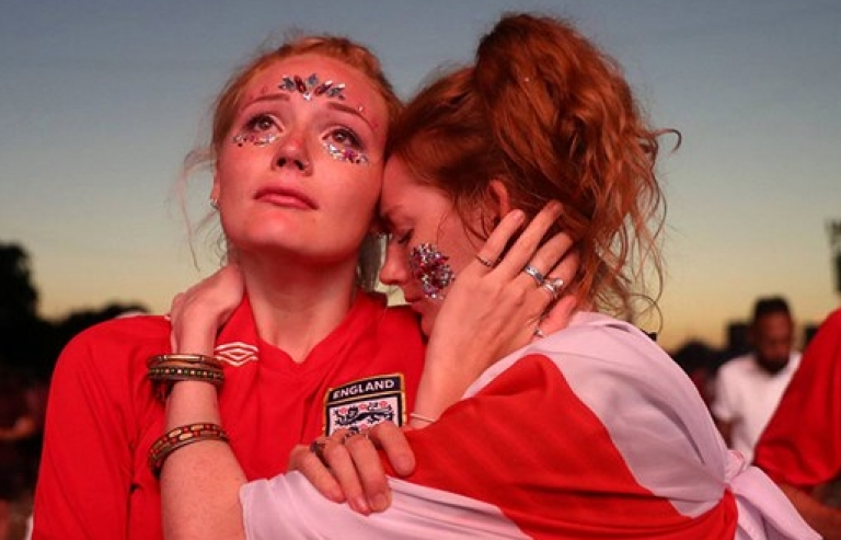 Những cung bậc cảm xúc của CĐV Anh ở trận bán kết World Cup 2018