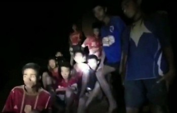 Cầu thủ nhí Thái Lan kể về chuyến đi định mệnh ở hang Tham Luang