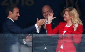"Chiến thắng" của nữ Tổng thống Croatia tại World Cup 2018