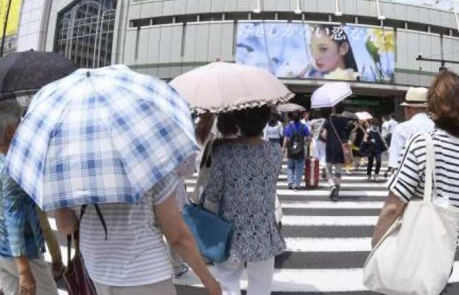 Nắng nóng kỷ lục ở Nhật Bản khiến hàng trăm người phải nhập viện