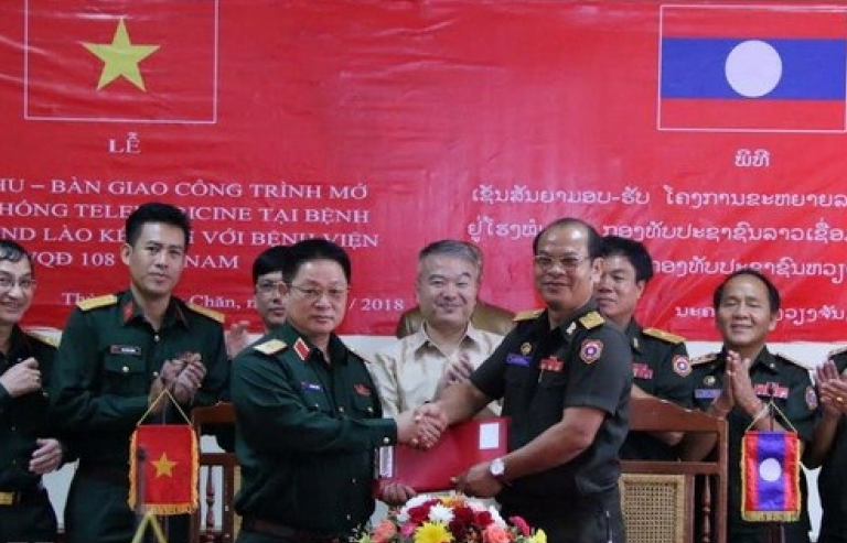 Quân đội Việt Nam giúp Lào nâng cao chất lượng khám chữa bệnh từ xa