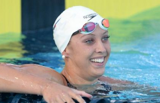 Kỷ lục thế giới mới cho nội dung bơi ngửa 100m của nữ
