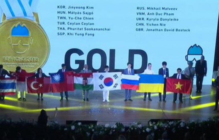 4 thí sinh Việt Nam tham dự Olympic Hóa học đều giành huy chương