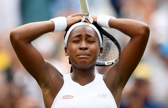 Đánh bại thần tượng Venus Williams, tay vợt 15 tuổi Cori Gauff lần đầu khóc sau một trận thắng