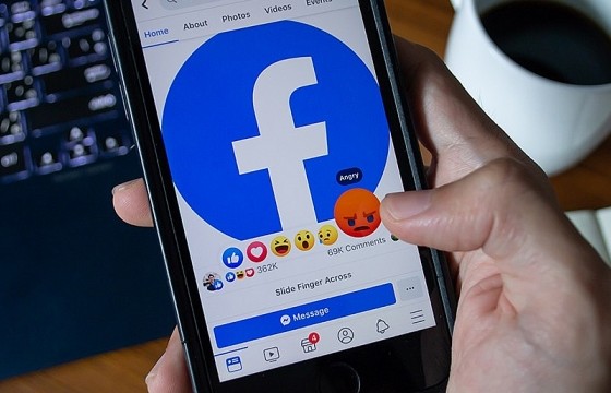 Lý do gì khiến Facebook bị phạt 5 tỷ USD?