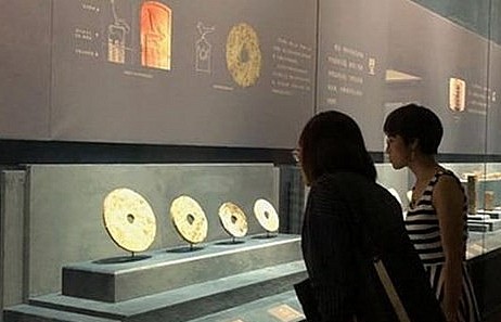 Trung Quốc: Phát lộ chiếc đĩa ngọc 4.300 năm tuổi