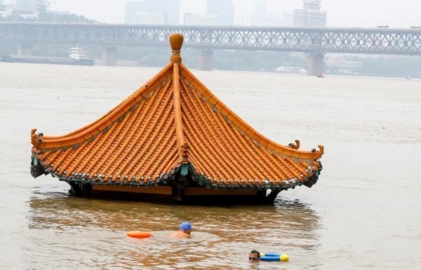 Mực nước sông, hồ lớn tại Trung Quốc tiếp tục tăng nhanh vượt mức an toàn